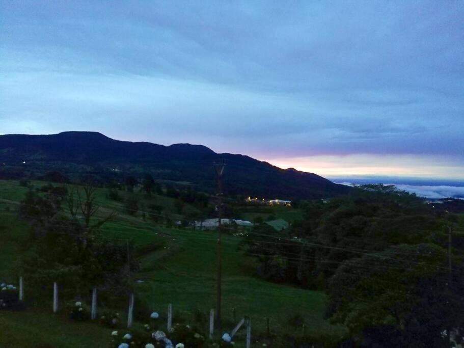 La Cabana Heredia Buitenkant foto